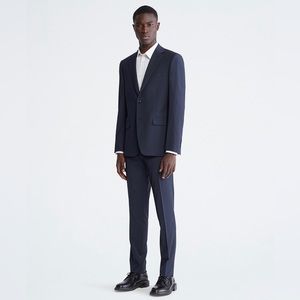Calvin Klein Men Navy Suit 40L